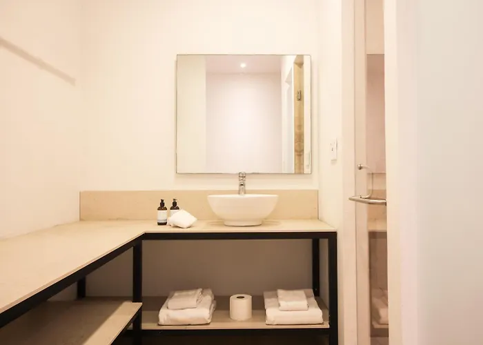 B10 - Distinctive Hotel- Playa del Carmen